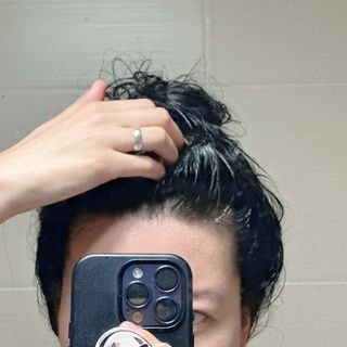 닥터시드 티트리 앤 라임 비건 지성케어 쿨 탈모 두피 워터 스케일러 — 4.5점을 준 리뷰어가 2024년 4월 올린 사용 사진