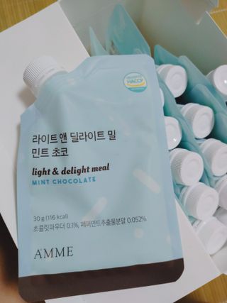 아므_이너뷰티 라이트 앤 딜라이트 밀 민트 초코 — 5점을 준 리뷰어가 2021년 7월 올린 사용 사진