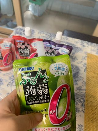 ORIHIRO 오리히로 곤약젤리 제로칼로리 130g 4종 4팩(맛별로 1팩씩) — 5점을 준 리뷰어가 2023년 1월 올린 사용 사진