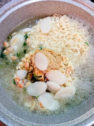 [풀무원] 자연은맛있다 정면, 백면, 홍면  세트 — 5점을 준 리뷰어가 2021년 4월 올린 사용 사진