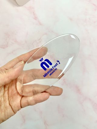미라클풋 유리발각질제거기 물없이 쓱싹쓱싹 몇번만에 발각질 완벽제거 — 4.5점을 준 리뷰어가 2021년 9월 올린 사용 사진