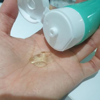 김정문알로에 큐어 큐어 맥시 알로에베라 겔 크림 — 5점을 준 리뷰어가 2021년 2월 올린 사용 사진