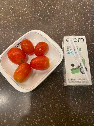 이롬 erom 황성주박사의 국산콩 두유 검은콩 고칼슘 — 5점을 준 리뷰어가 2021년 1월 올린 사용 사진