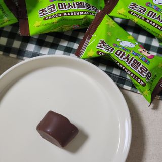(주) 피치코리아 짱구 초코마시멜로우 X 10개입 — 5점을 준 리뷰어가 2023년 3월 올린 사용 사진