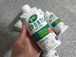 셀렉스스포츠 셀렉스 스포츠 웨이 프로틴 복숭아_ 330ml x 12팩 — 5점을 준 리뷰어가 2021년 3월 올린 사용 사진