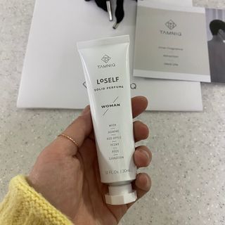 탐니크 러셀브 우먼 솔리드 퍼퓸 — 5점을 준 리뷰어가 2021년 1월 올린 사용 사진