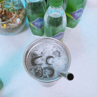 몽베스트 Montbest with Sparkling water Lime20병 — 5점을 준 리뷰어가 2022년 6월 올린 사용 사진
