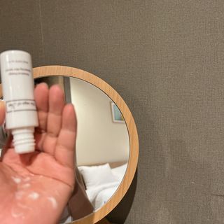 더사가오브수 [사가수] 효혜윤 보태니컬 에너지 에센스인로션 20ml /아이포올 스틱 3g — 5점을 준 리뷰어가 2023년 2월 올린 사용 사진