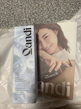 헤어플러스 콴디 아침세안제 폼클렌징 퓨어 어니스티 모닝클렌저 — 3점을 준 리뷰어가 2021년 3월 올린 사용 사진