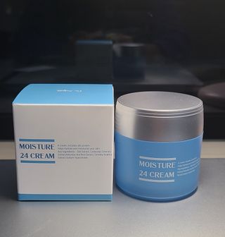 Dr.느루벗 느루벗 모이스쳐 24 크림 — 5점을 준 리뷰어가 2021년 3월 올린 사용 사진