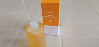 체르엠 스템앤셀 비타민 브라이트닝 에센스 30ml 1개 — 5점을 준 리뷰어가 2021년 11월 올린 사용 사진