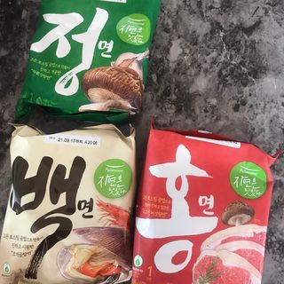 [풀무원] 자연은맛있다 정면, 백면, 홍면  세트 — 5점을 준 리뷰어가 2021년 4월 올린 사용 사진