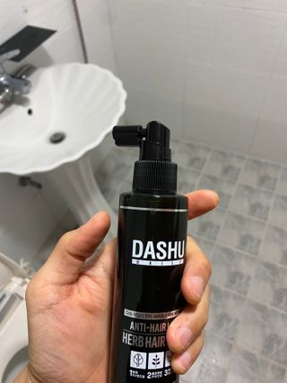 다슈코리아 다슈 데일리 안티 헤어로스 허브 헤어토닉 150ml — 5점을 준 리뷰어가 2021년 2월 올린 사용 사진