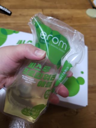 이롬 씨스루 프로틴워터 사과, 자몽 200ml x 12입 — 5점을 준 리뷰어가 2022년 9월 올린 사용 사진