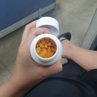 에이치알팜 조인트-서포트 보스웰리아 MSM 650mg x 120정 — 5점을 준 리뷰어가 2021년 6월 올린 사용 사진