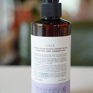 라라로즈데이 시즌2 여성청결제 200ml 아로마 페미민 클렌저, 독일더마인증 — 5점을 준 리뷰어가 2021년 8월 올린 사용 사진
