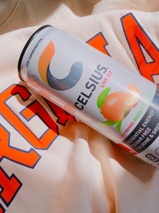 셀시어스 오리지널 325ml 에너지 비타민 피트니스 드링크(24can) 다이어트 음료 — 5점을 준 리뷰어가 2022년 5월 올린 사용 사진