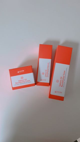 아이앤립 / EYENLIP 아이앤립 연어오일 리바이탈라이징 토너+앰플+크림 3종 세트 — 5점을 준 리뷰어가 2021년 5월 올린 사용 사진