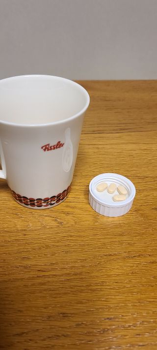 프리마인 평생 써야하는 관절의 건강을 위한 완벽설계 솔루션 관절n마디케어 플러스 120정 — 4.5점을 준 리뷰어가 2021년 10월 올린 사용 사진