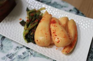 셰프애찬 알타리김치 총각김치 1kg — 4.5점을 준 리뷰어가 2022년 10월 올린 사용 사진