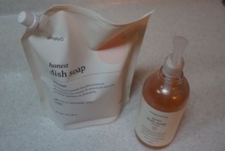 심플리오리빙 어니스트 주방세제 본품 500ml + 리필 900ml (코코넛향) — 5점을 준 리뷰어가 2022년 6월 올린 사용 사진