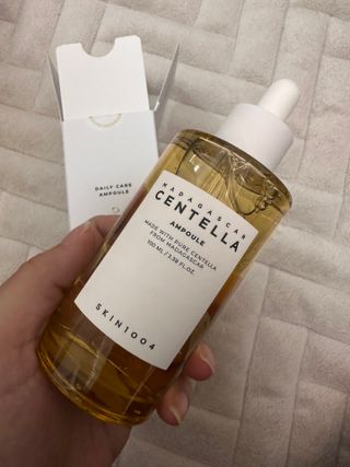 [스킨1004] 마다가스카르 센텔라 앰플 100ml — 5점을 준 리뷰어가 2024년 5월 올린 사용 사진