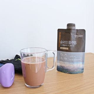 일일하우 슬리밍 플랜B 고소한 귀리맛, 진한 카카오맛 (체중조절식) — 5점을 준 리뷰어가 2023년 7월 올린 사용 사진