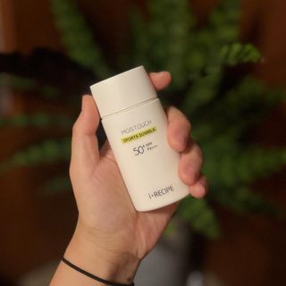 아이레시피 모이스트터치 스포츠 선밀크 50ml (SPF50+ PA+++) — 4점을 준 리뷰어가 2023년 6월 올린 사용 사진