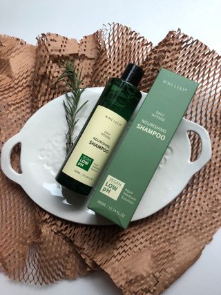 나인레스 데일리 인텐스 너리싱 샴푸 300ml / 10.14 fl.oz — 4점을 준 리뷰어가 2021년 11월 올린 사용 사진