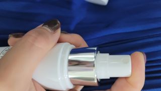 리생 [Re생] 퍼팩트 앰플 이중 기능성 미스트 100ml  피부미백 주름개선 = 총 2개 200ml 증정 — 4점을 준 리뷰어가 2021년 9월 올린 사용 사진