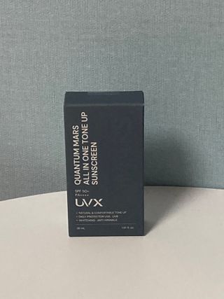 UVX 퀀텀 마스 올인원 톤업 선스크린 — 5점을 준 리뷰어가 2024년 3월 올린 사용 사진