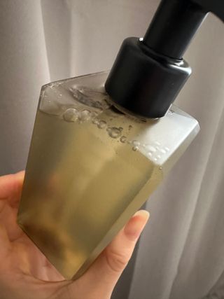 테이크어샤워 구매평)우붓 바디워시 Ubud BODY WASH 250ML — 5점을 준 리뷰어가 2025년 9월 올린 사용 사진