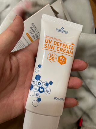 [트리티스] UV 디펜스 선크림 PA+++ / SPF50+  60ml — 5점을 준 리뷰어가 2021년 1월 올린 사용 사진