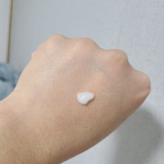 약손명가코스메틱 에오스보떼 아쿠아 모이스처라이징 워터 크림 — 5점을 준 리뷰어가 2022년 1월 올린 사용 사진