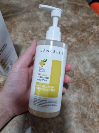 랑벨 내츄럴 딥 포어 클렌저 210ml (저자극 약산성 천연 클렌징 젤) — 5점을 준 리뷰어가 2022년 4월 올린 사용 사진