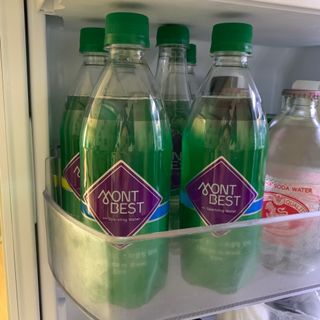 몽베스트 Montbest with Sparkling water Plain 20병 — 5점을 준 리뷰어가 2021년 10월 올린 사용 사진