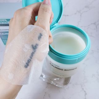 리더스코스메틱 리더스 카밍 바이오틱스 퀵 수딩 패드 — 5점을 준 리뷰어가 2022년 8월 올린 사용 사진