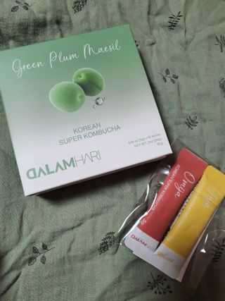 달람하리 DALAMHARI [미.친.탄.산.] 과즙 듬뿍 청량한 탄산 습관 15kcal 슈퍼콤부차 (오미자 / 유자 / 매실 택1) — 5점을 준 리뷰어가 2022년 8월 올린 사용 사진