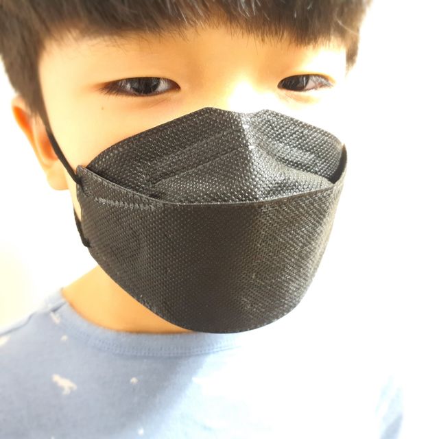 헬스헬퍼 프리미엄 KF94 써멀본드 안감 마스크 리뷰 사진