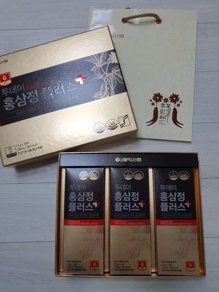 서울약사신협_투데이홍삼정플러스스틱_10g x 30포 — 5점을 준 리뷰어가 2021년 1월 올린 사용 사진