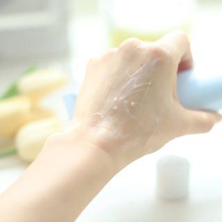 메디힐 바오밥 수딩 수분 크림 — 5점을 준 리뷰어가 2021년 7월 올린 사용 사진