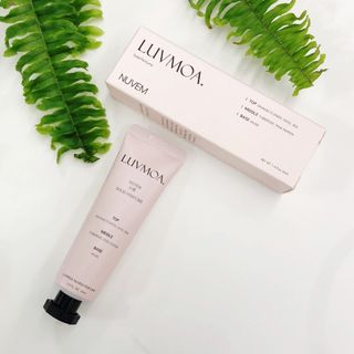 러브모아 향수 고체향수 승무원 고체향수 바르는 향수 니치향수 도손 우드세이지 앤 씨솔트 — 5점을 준 리뷰어가 2022년 12월 올린 사용 사진