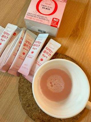 [음료수 대신 가능!]  빠르게 흡수되는 아임오 타먹는 콜라겐 1박스 — 4.5점을 준 리뷰어가 2023년 3월 올린 사용 사진
