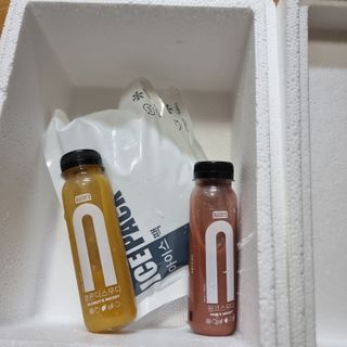 BLENDY'S 핑크 스무디+블론디 스무디 — 5점을 준 리뷰어가 2021년 9월 올린 사용 사진