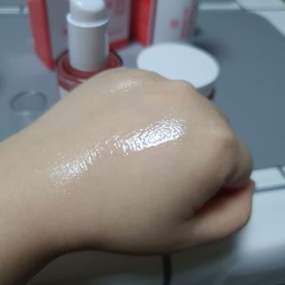 아이앤립 / EYENLIP 아이앤립 연어오일 리바이탈라이징 토너+앰플+크림 3종 세트 — 5점을 준 리뷰어가 2021년 7월 올린 사용 사진