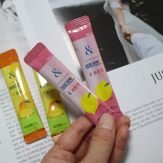 비타앤C 레몬맛, 망고맛 — 5점을 준 리뷰어가 2021년 4월 올린 사용 사진