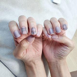 데싱디바 매직프레스 레귤러 스퀘어_6종 중 택 1 — 4점을 준 리뷰어가 2021년 9월 올린 사용 사진