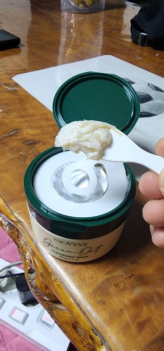디에이브 그린오트 클렌징휩 105g — 5점을 준 리뷰어가 2022년 11월 올린 사용 사진