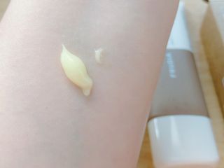 [후르디아] 끈적임 없는 착한성분 비건  핸드크림 3종 — 5점을 준 리뷰어가 2021년 11월 올린 사용 사진