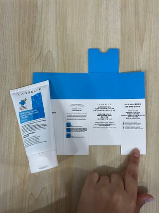 랑벨 수퍼내츄럴 아쿠아 수딩 크림 100ml — 5점을 준 리뷰어가 2022년 4월 올린 사용 사진